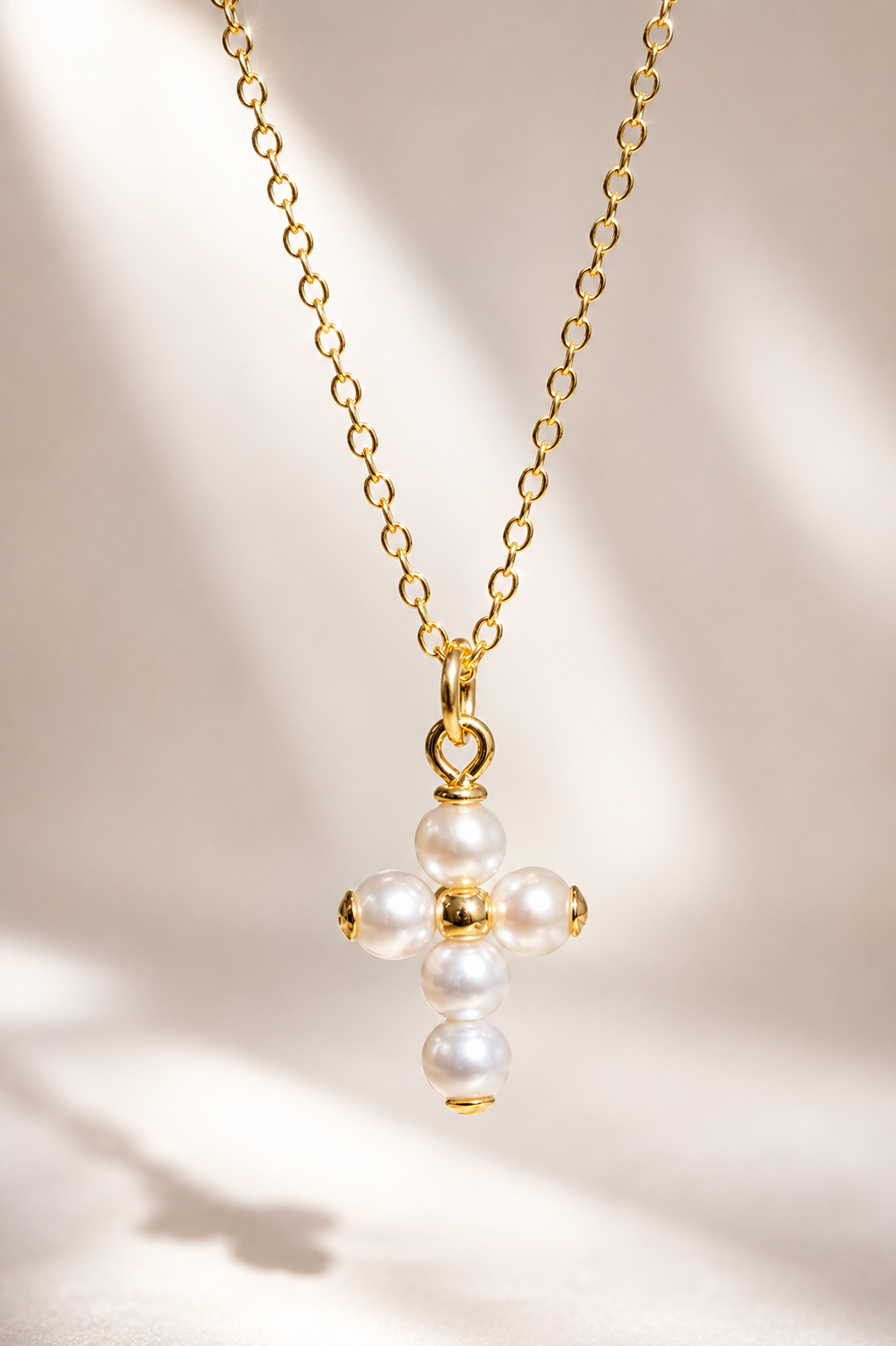Cruz de Perlas Pureza y Gracia 